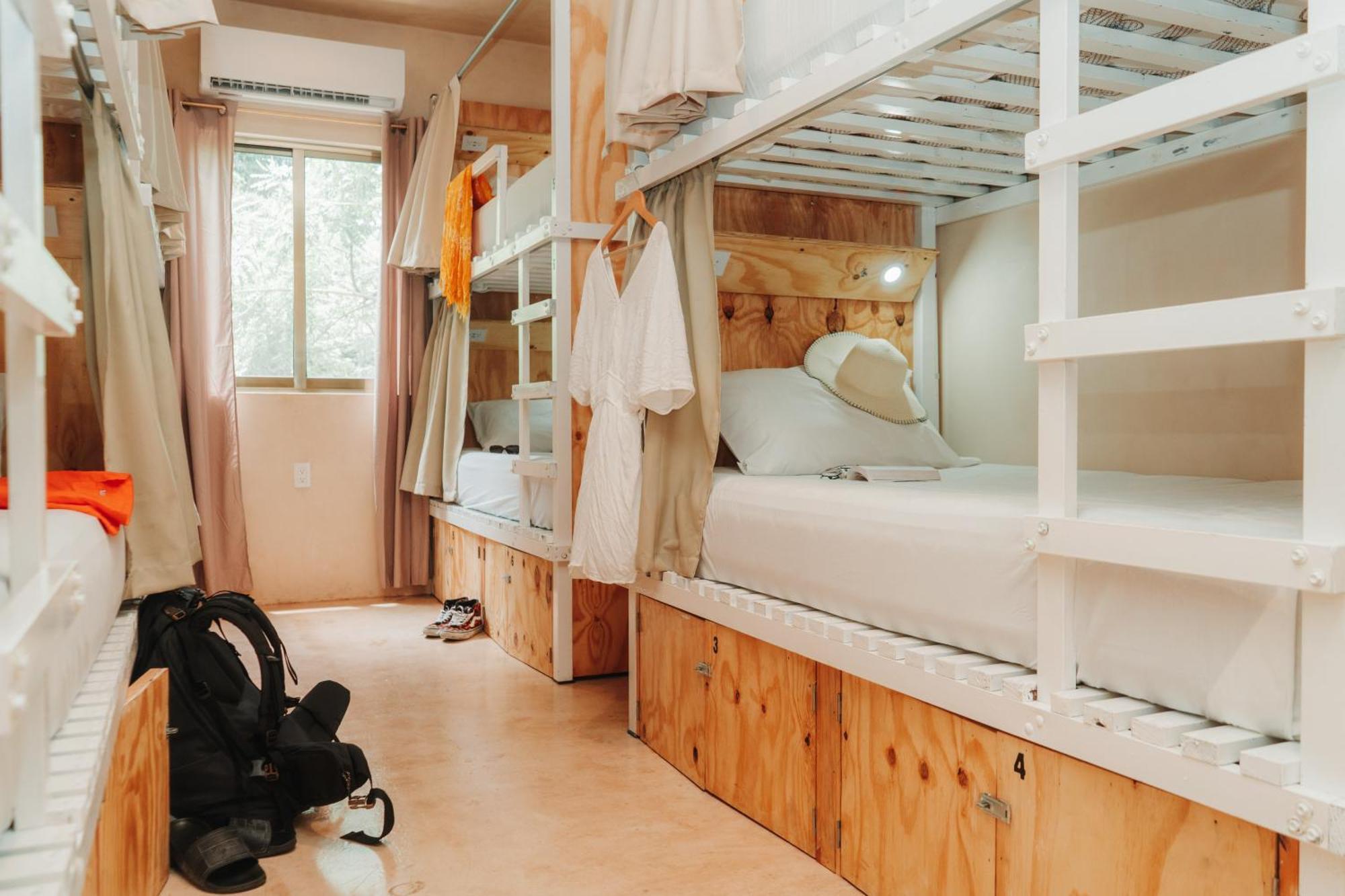 Che Valladolid Hostel & Bar Adults Only Bagian luar foto